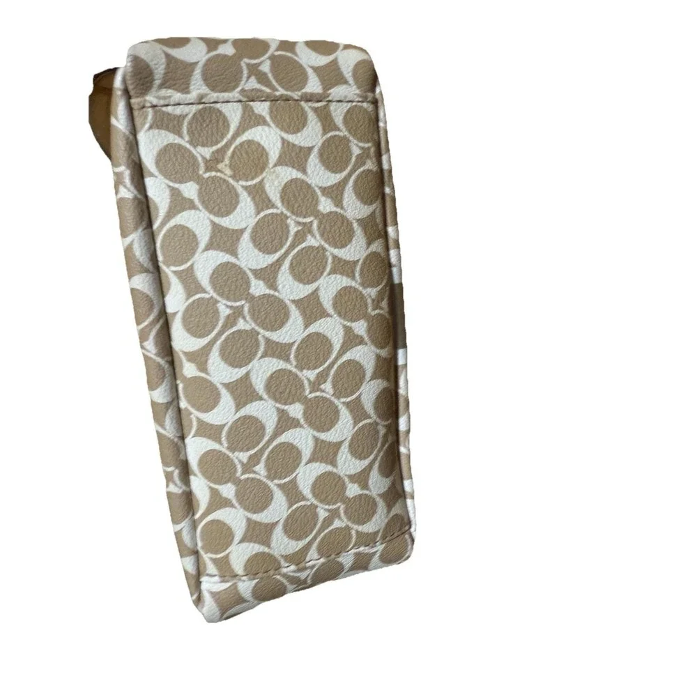 Coach purse signature